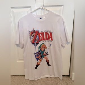 Nintendo Retro Zelda Shirt *RARE*